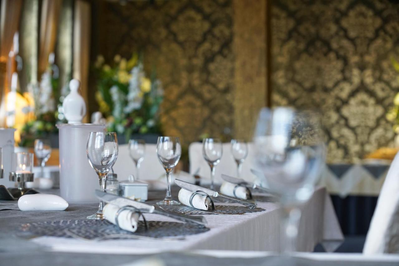 Hotel Und Restaurant Buehlhaus アイベンシュトック エクステリア 写真