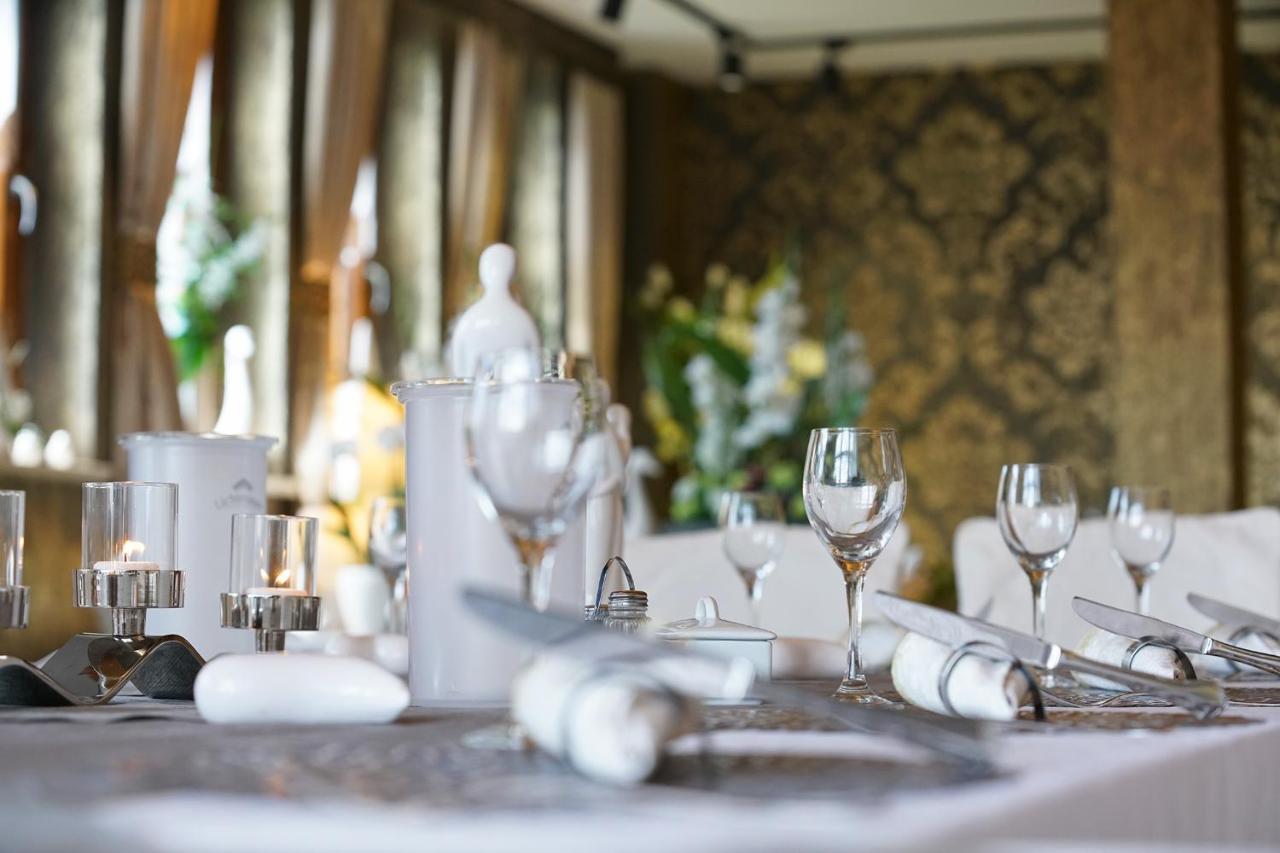Hotel Und Restaurant Buehlhaus アイベンシュトック エクステリア 写真