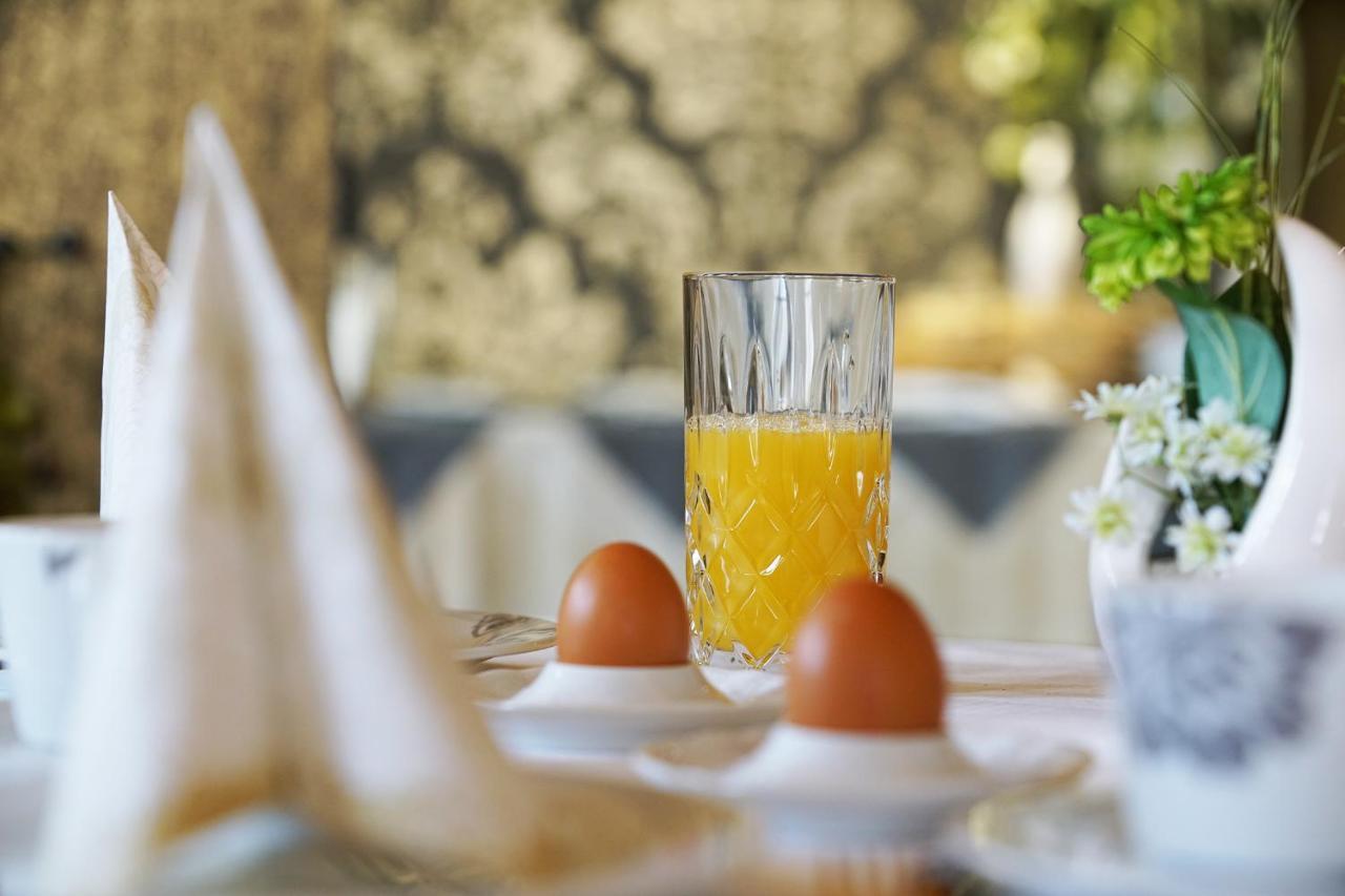 Hotel Und Restaurant Buehlhaus アイベンシュトック エクステリア 写真
