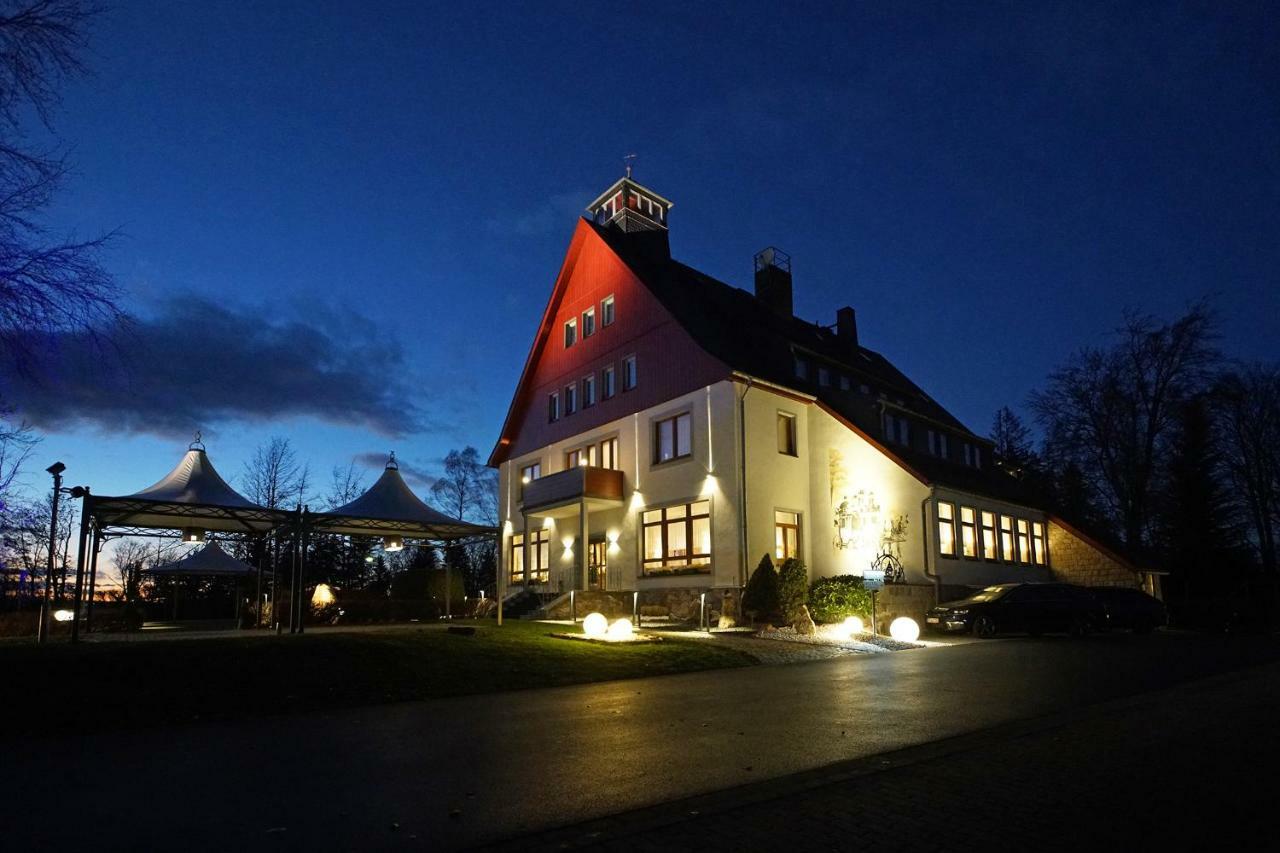 Hotel Und Restaurant Buehlhaus アイベンシュトック エクステリア 写真