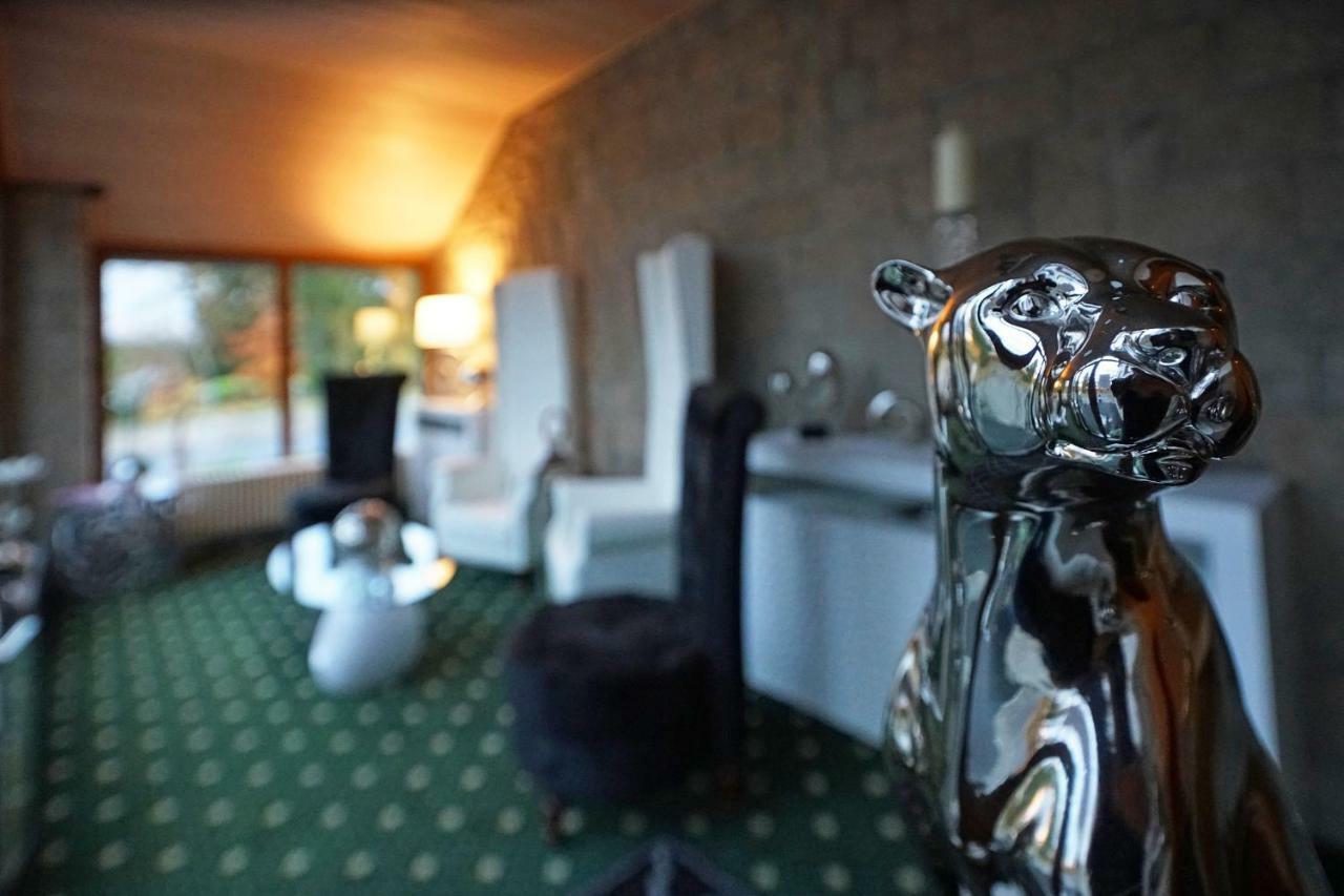 Hotel Und Restaurant Buehlhaus アイベンシュトック エクステリア 写真